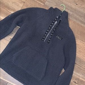 vs pink sherpa